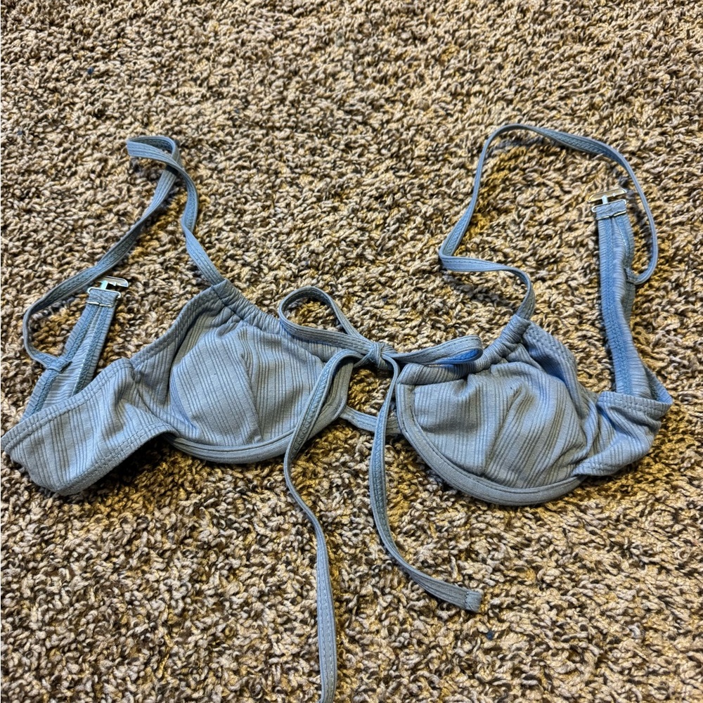 Women’s Dusty Blue Swimsuit Top